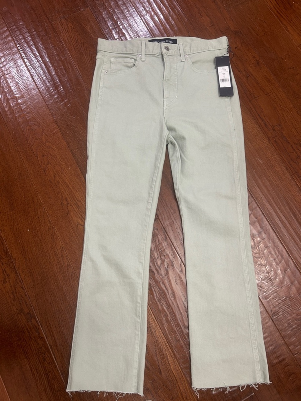 Veronica Beard Carly Kick Flare Crop Jean with raw hem size 29